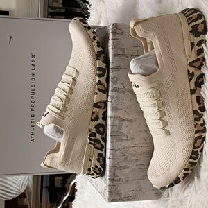 APL Athletic Propulsion Labs Techloom Wave Sneaker Parchment Leopard Men's